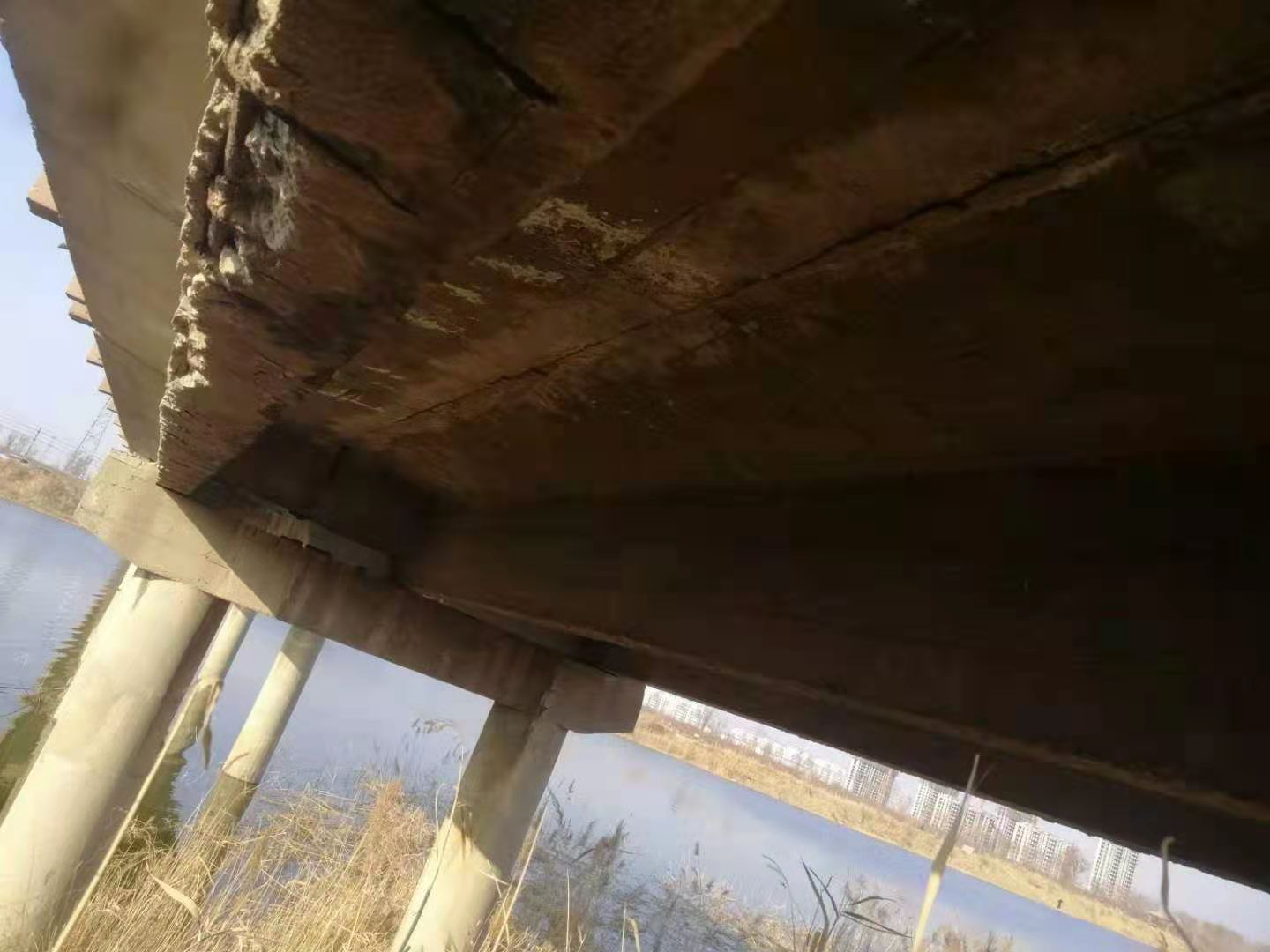 湖州道路桥梁结构的常见病害